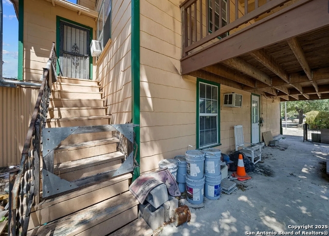Listing photo id 17 for 134 Cheyenne