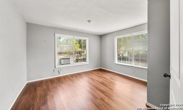 Listing photo id 2 for 134 Cheyenne