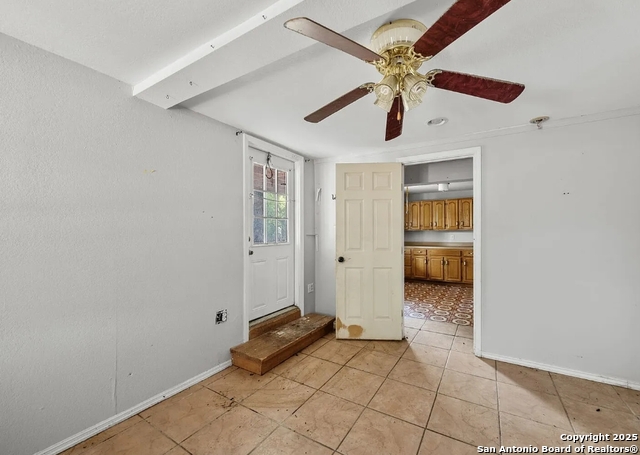 Listing photo id 7 for 134 Cheyenne