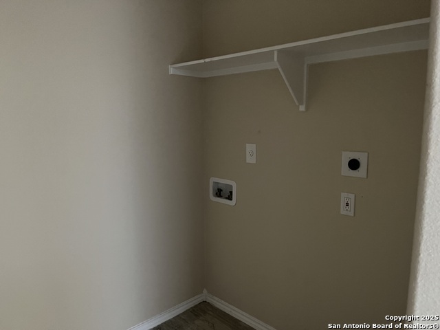 Image 13 of 20 For 1405 Chital Dr