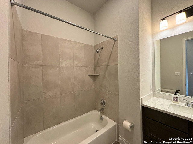 Image 17 of 27 For 1808 Durham Park