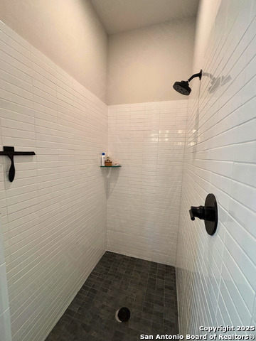 Image 20 of 27 For 1808 Durham Park