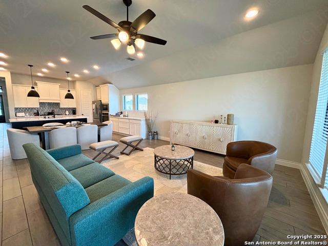 Image 8 of 27 For 1808 Durham Park