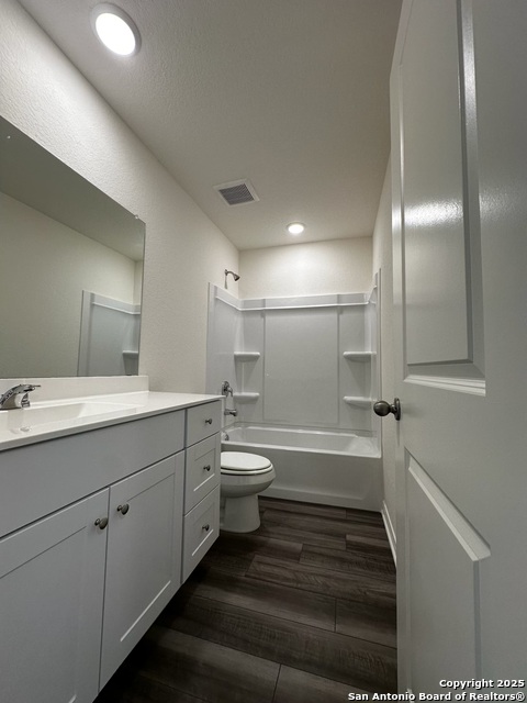 Image 10 of 18 For 7725 Fox View