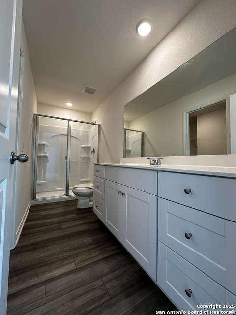 Image 13 of 18 For 7725 Fox View