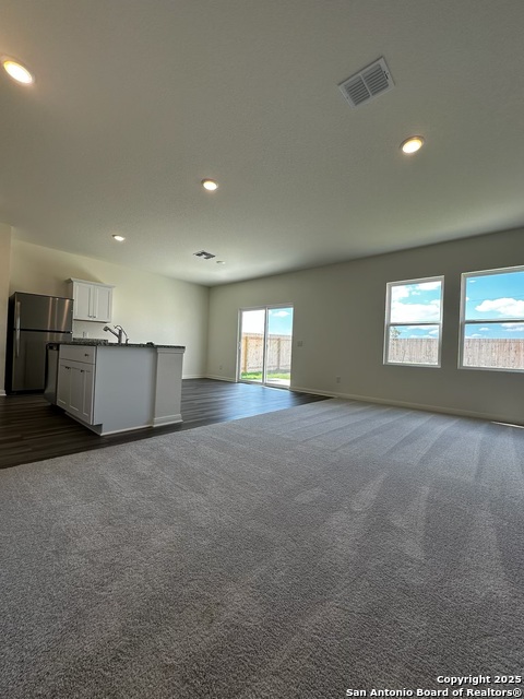 Image 4 of 18 For 7725 Fox View