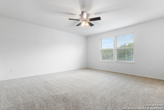 Image 21 of 31 For 9418 Madison Crk