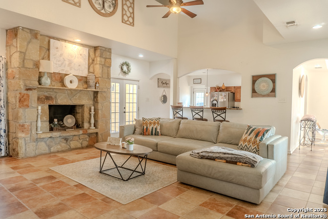 Image 16 of 50 For 102 Road Runner