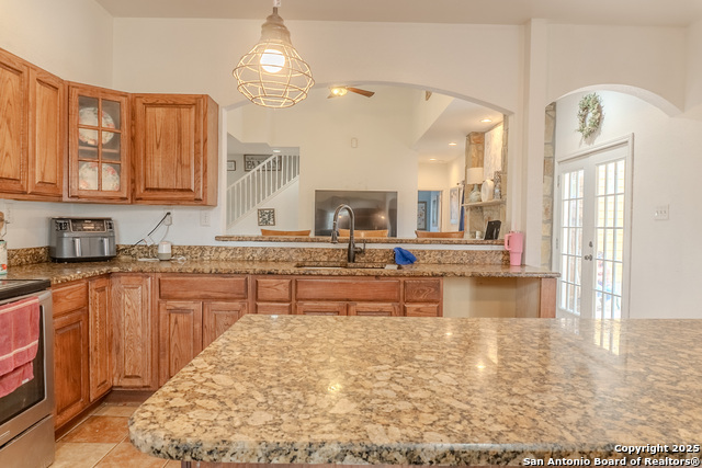 Image 23 of 50 For 102 Road Runner