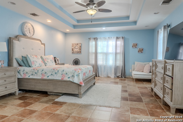 Image 25 of 50 For 102 Road Runner