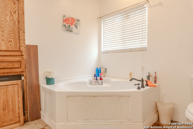 Image 30 of 50 For 102 Road Runner