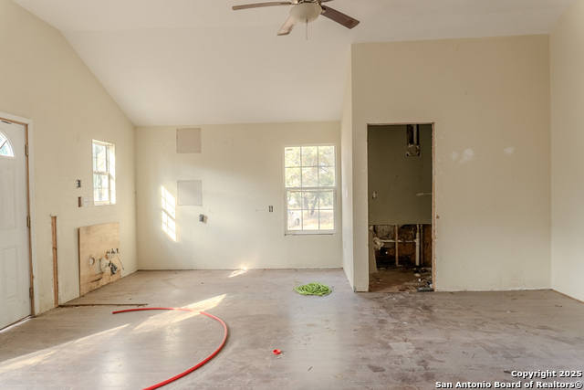 Image 41 of 50 For 102 Road Runner