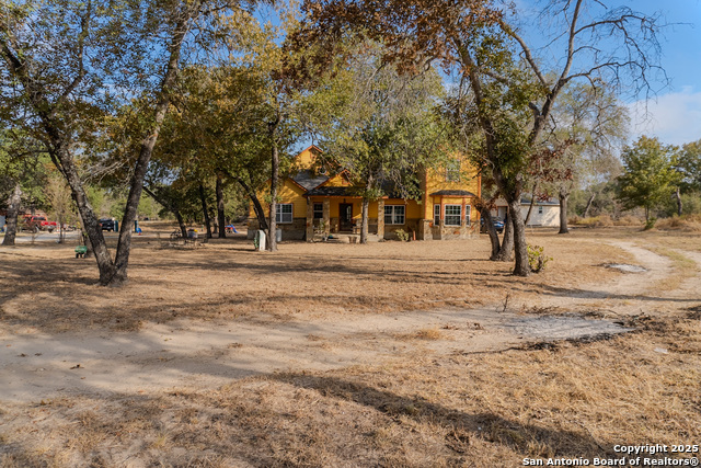 Image 5 of 50 For 102 Road Runner