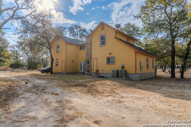 Image 8 of 50 For 102 Road Runner