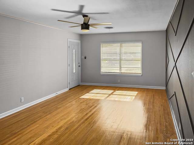 Image 8 of 10 For 343 Langton Dr