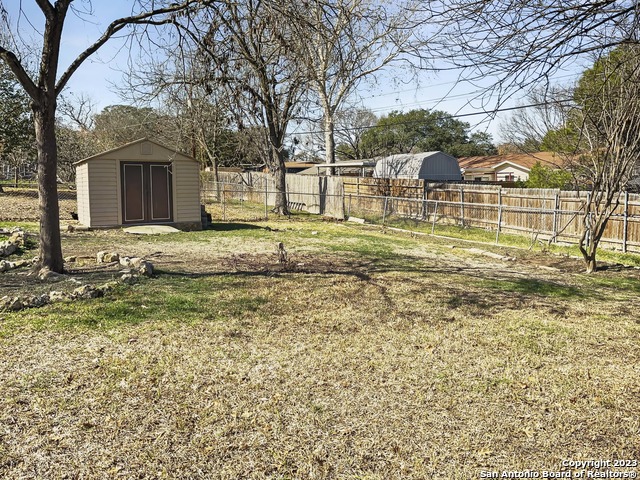 Image 9 of 10 For 343 Langton Dr