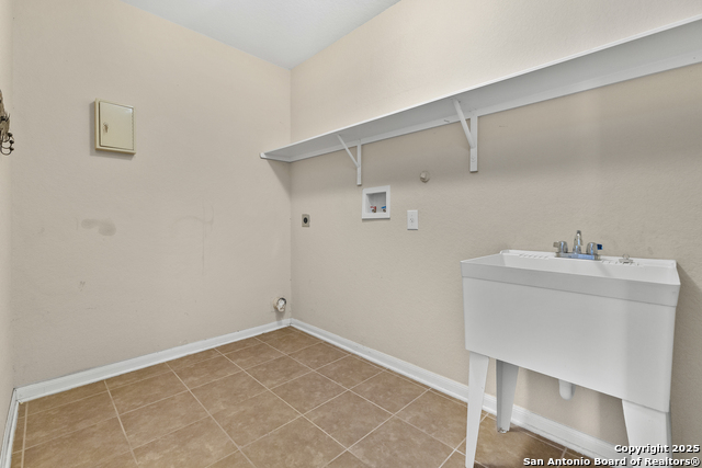 Image 22 of 25 For 4402 Rucker Park