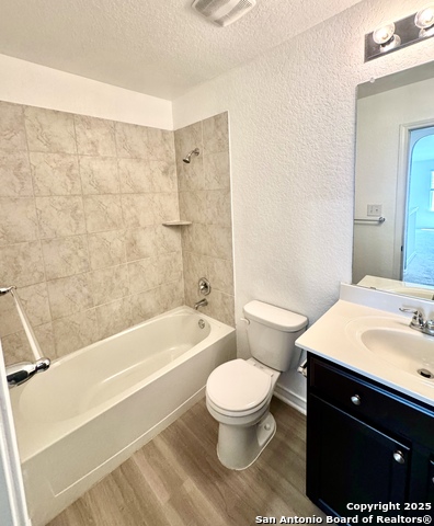 Image 13 of 20 For 2815 Thackery Grv