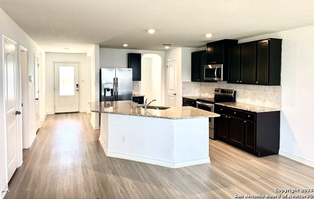 Image 6 of 20 For 2815 Thackery Grv