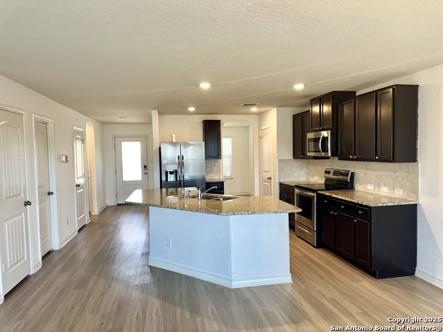 Image 7 of 20 For 2815 Thackery Grv