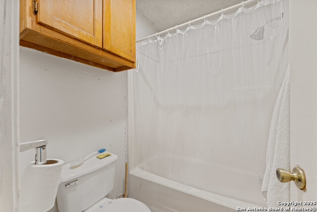 Image 19 of 29 For 1626 Santa Anna