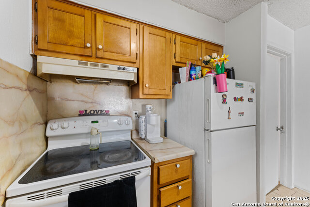 Image 8 of 29 For 1626 Santa Anna