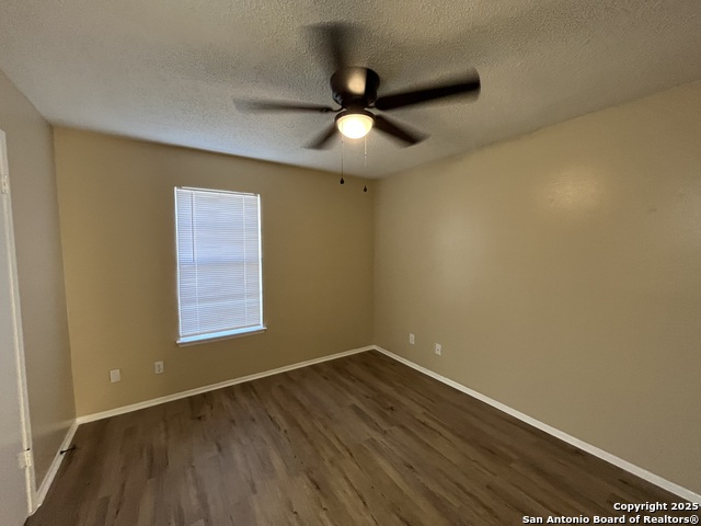 Image 6 of 10 For 300 Moursund Blvd.  9