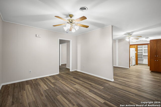 Image 10 of 29 For 11011 Burr Oak