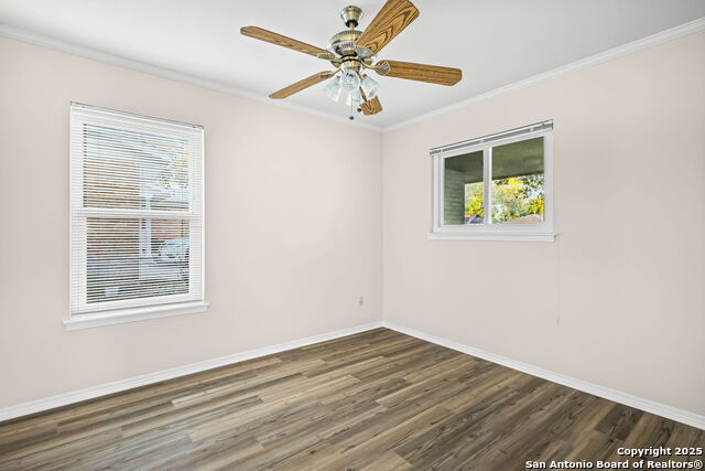 Image 17 of 29 For 11011 Burr Oak