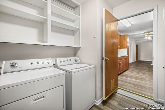 Image 22 of 29 For 11011 Burr Oak