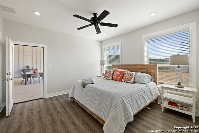 Listing photo id 18 for 2027 Fm 1376