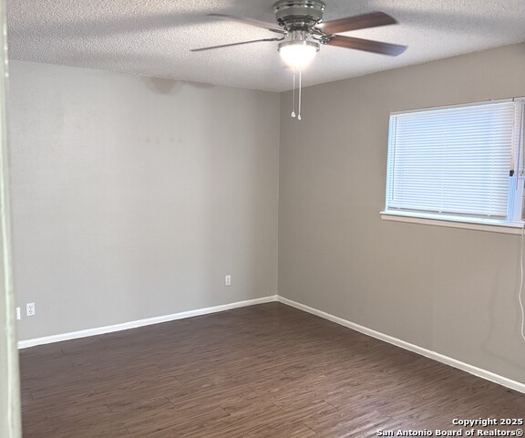 Image 8 of 14 For 2018 Anchor Dr  B