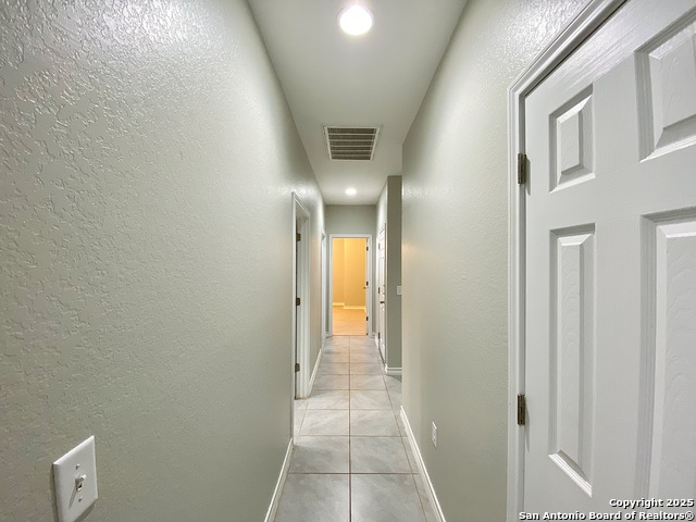 Image 12 of 31 For 142 Landing Lane