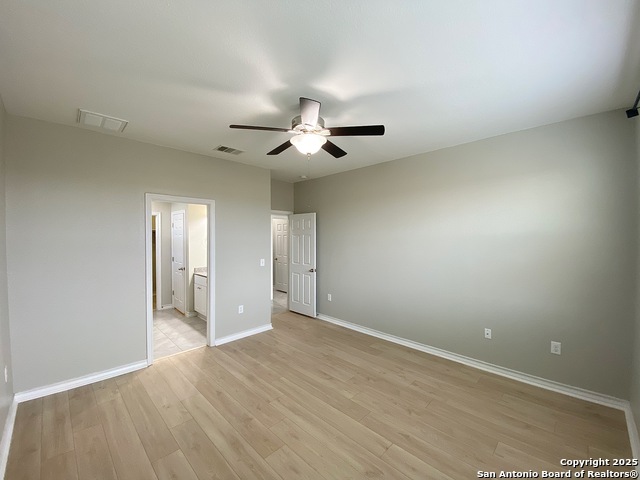 Image 13 of 31 For 142 Landing Lane