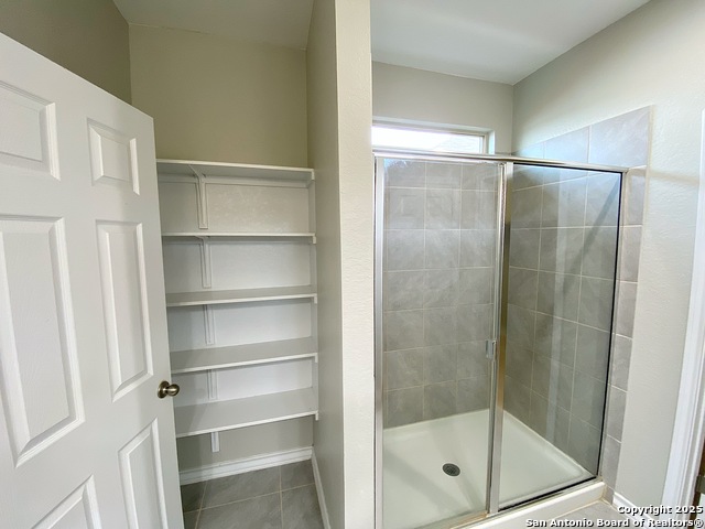 Image 16 of 31 For 142 Landing Lane