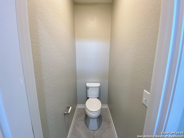 Image 17 of 31 For 142 Landing Lane