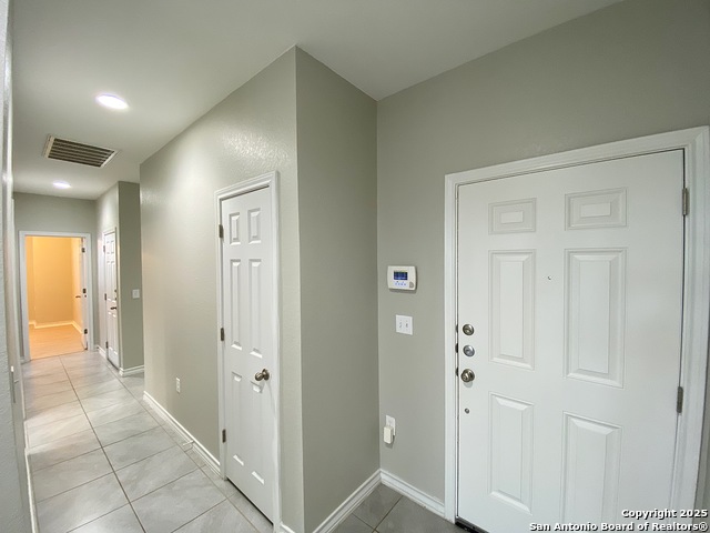 Image 3 of 31 For 142 Landing Lane