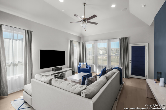 Image 16 of 37 For 3903 Gervasi