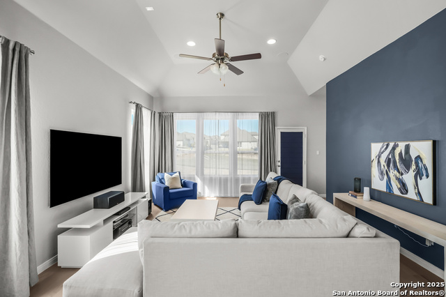 Image 17 of 37 For 3903 Gervasi