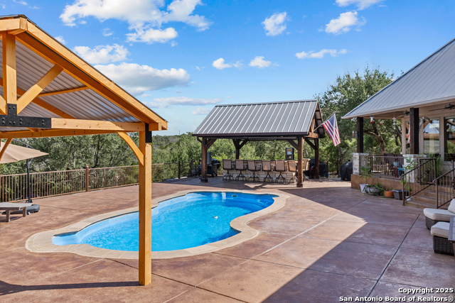 Image 29 of 48 For 276 Oak Vista