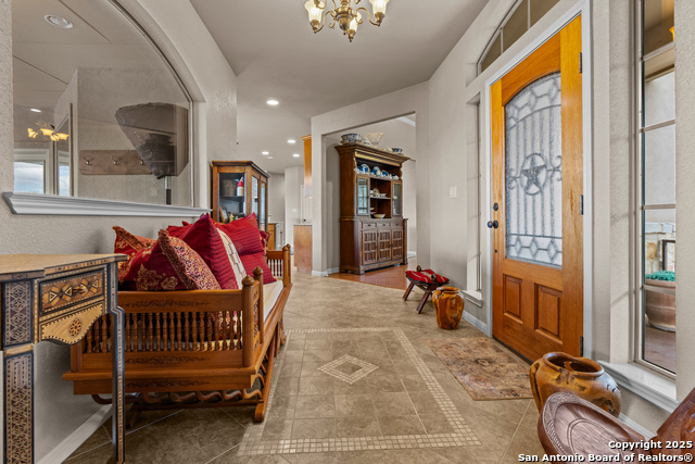 Image 4 of 48 For 276 Oak Vista