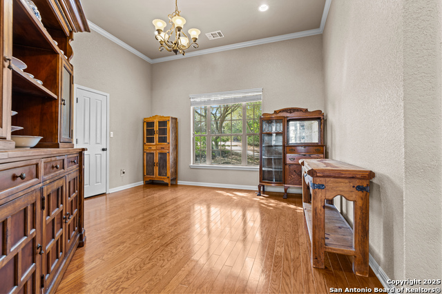 Image 5 of 48 For 276 Oak Vista