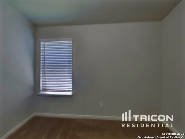 Image 11 of 24 For 13686 Paxton Boulevard