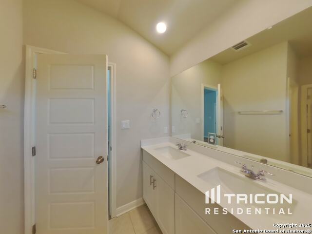 Image 14 of 24 For 13686 Paxton Boulevard