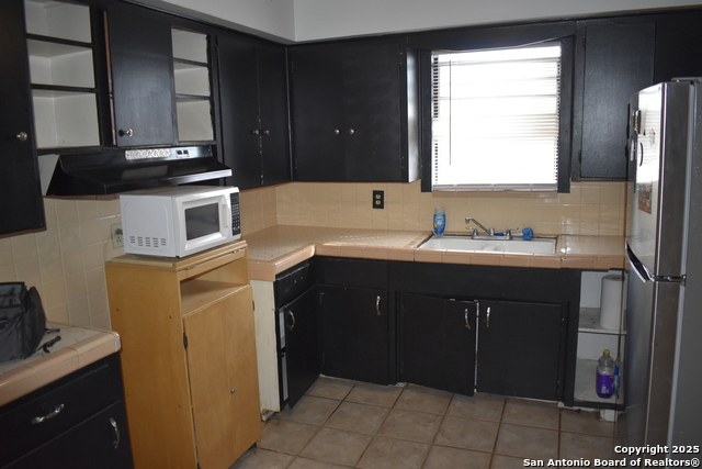 Listing photo id 11 for 330 Orchard  