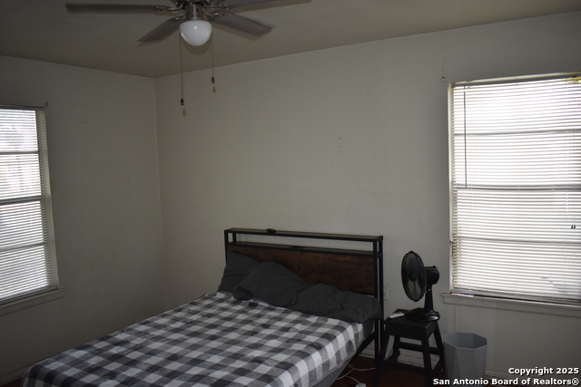 Listing photo id 7 for 330 Orchard  