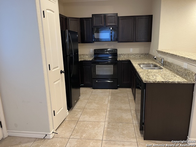 Image 12 of 29 For 6019 Karly Way  101
