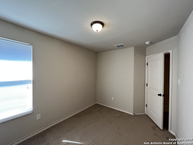Image 21 of 29 For 6019 Karly Way  101