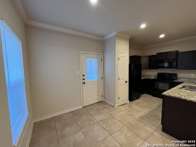 Image 7 of 29 For 6019 Karly Way  101
