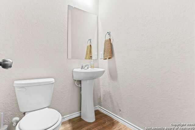 Image 12 of 17 For 10519 Green Rock Dr